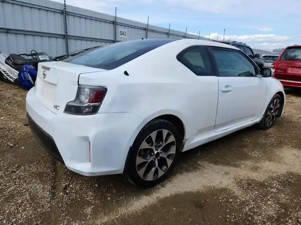 JTKJF5C7XE3088109 2014 TOYOTA SCION-2