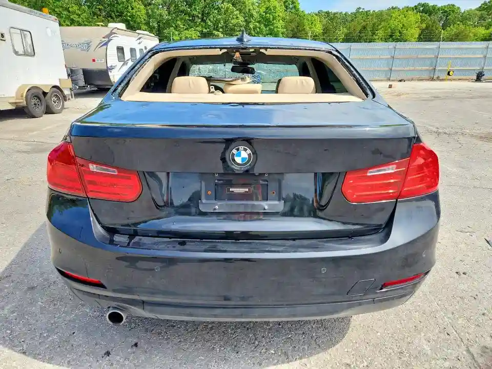 WBA3D5C52EKX98712 2014 BMW 3 SERIES-5