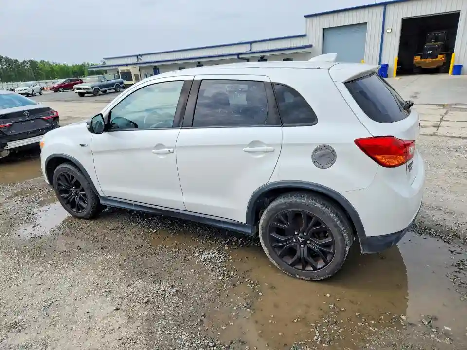 JA4AP3AU6HZ053256 2017 MITSUBISHI OUTLANDER-1