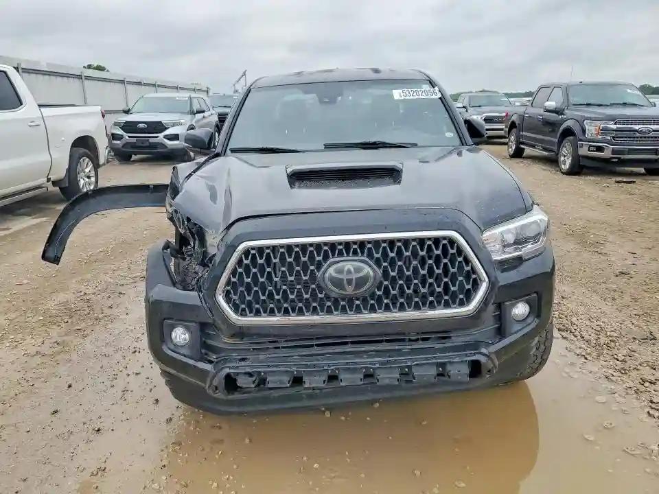 3TMCZ5AN7JM158215 2018 TOYOTA TACOMA-4