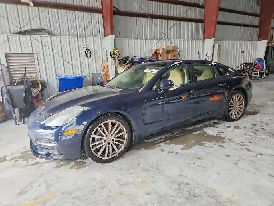 WP0AA2A72JL100755 2018 PORSCHE PANAMERA-0