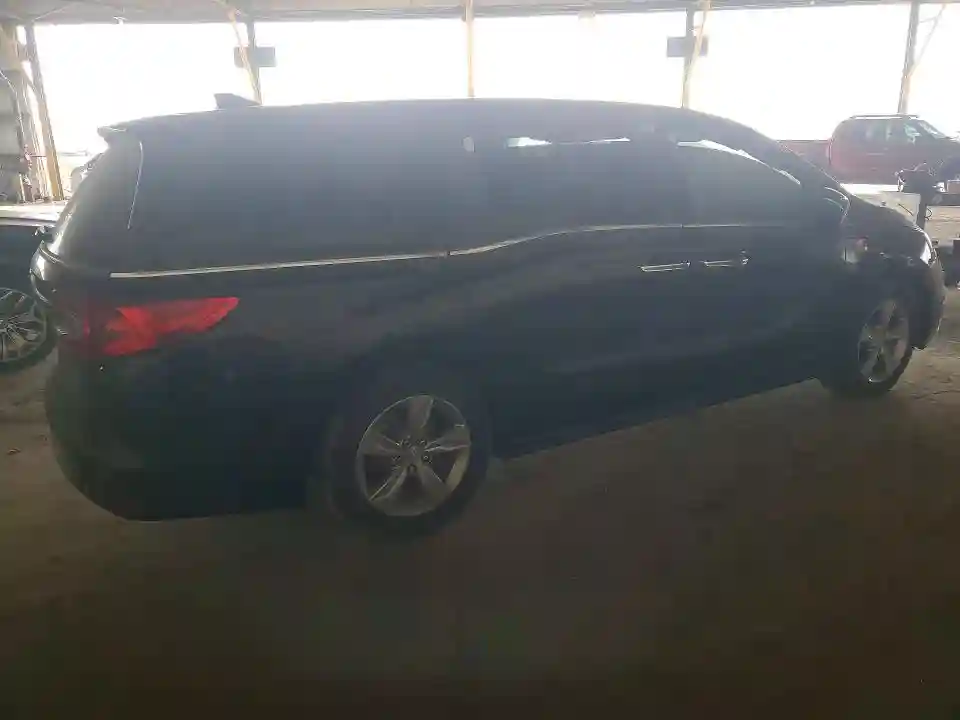 5FNRL6H7XJB064987 2018 HONDA ODYSSEY-2