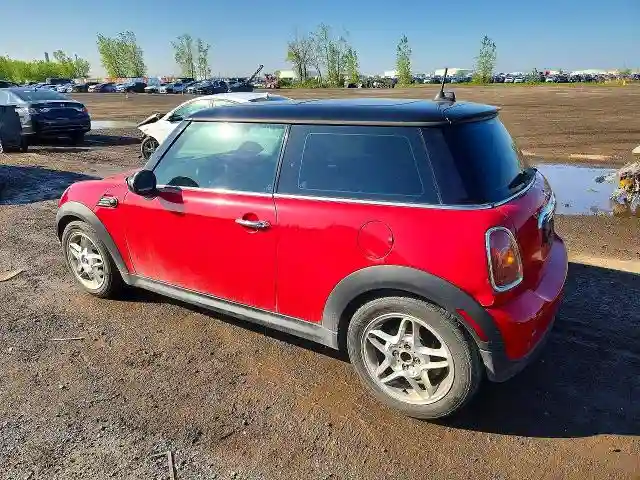 WMWMF3C50ATZ26291 2010 MINI COOPER-1