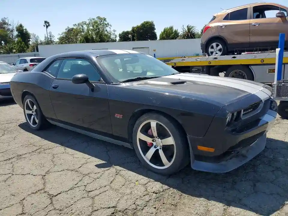 2C3CDYCJ0CH106084 2012 DODGE CHALLENGER-3