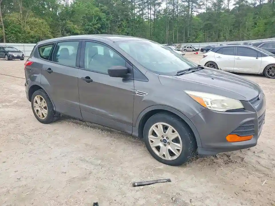 1FMCU0F77FUB10305 2015 FORD ESCAPE-3