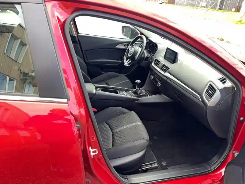 3MZBN1M34JM200329 2018 MAZDA 3-4