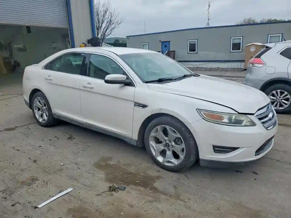 1FAHP2EW0BG183004 2011 FORD TAURUS-3