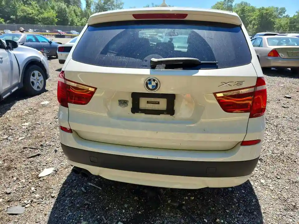 5UXWX9C52E0D24514 2014 BMW X3-5