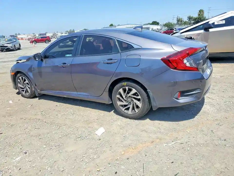 19XFC2F77JE205096 2018 HONDA CIVIC-1