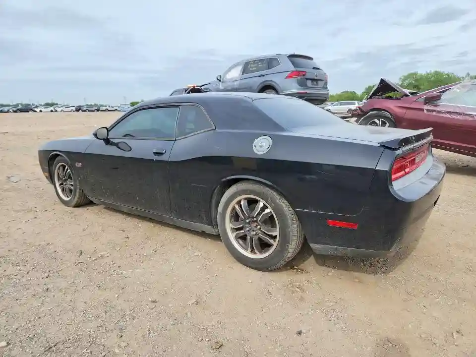 2C3CDYBT7DH742005 2013 DODGE CHALLENGER-1