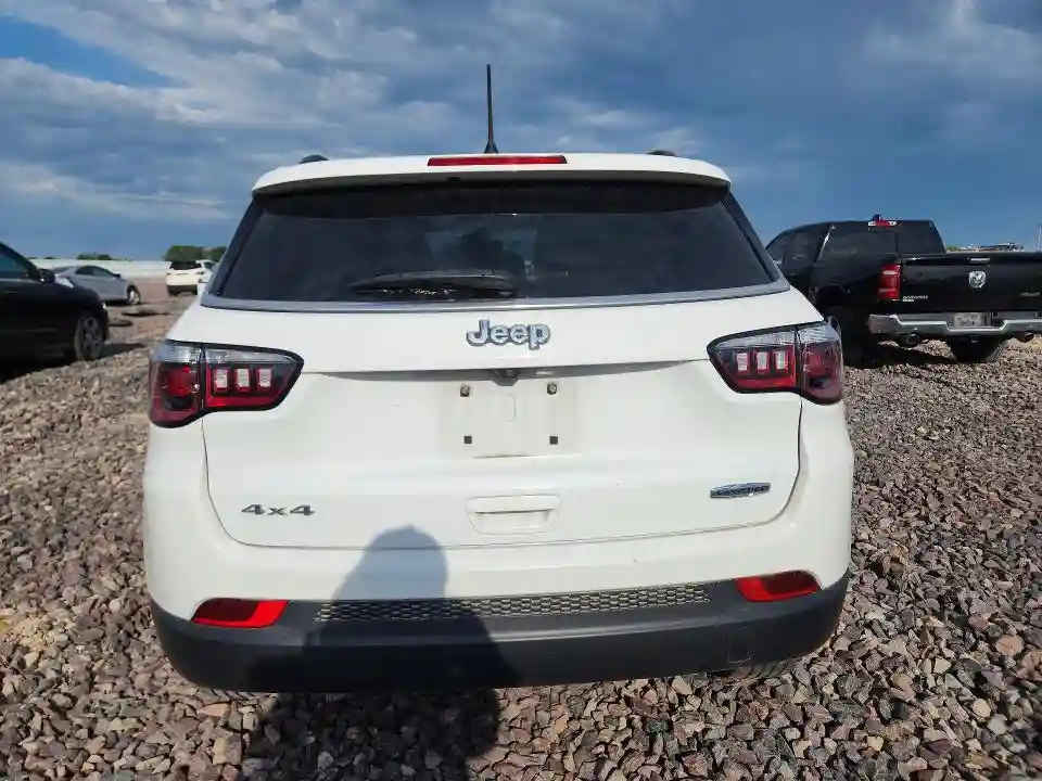 3C4NJDBN8PT544049 2023 JEEP COMPASS-5