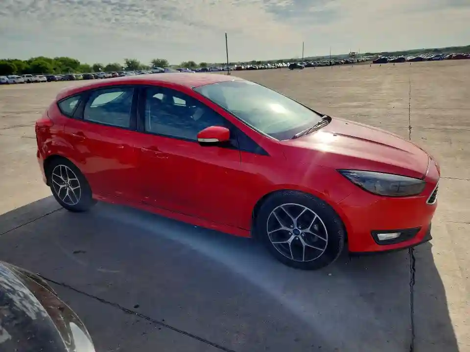 1FADP3K21FL240426 2015 FORD FOCUS-3