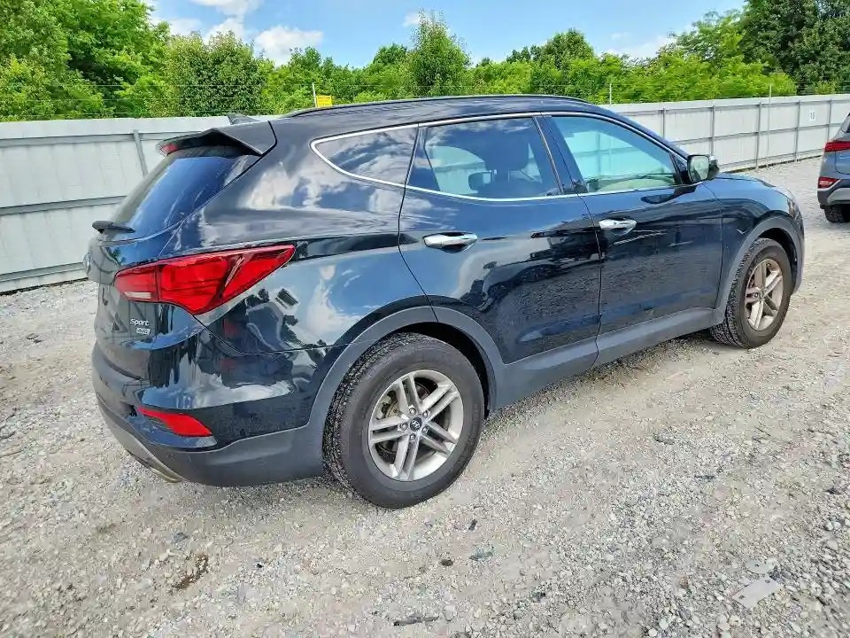 5XYZUDLB7HG484903 2017 HYUNDAI SANTA FE-2