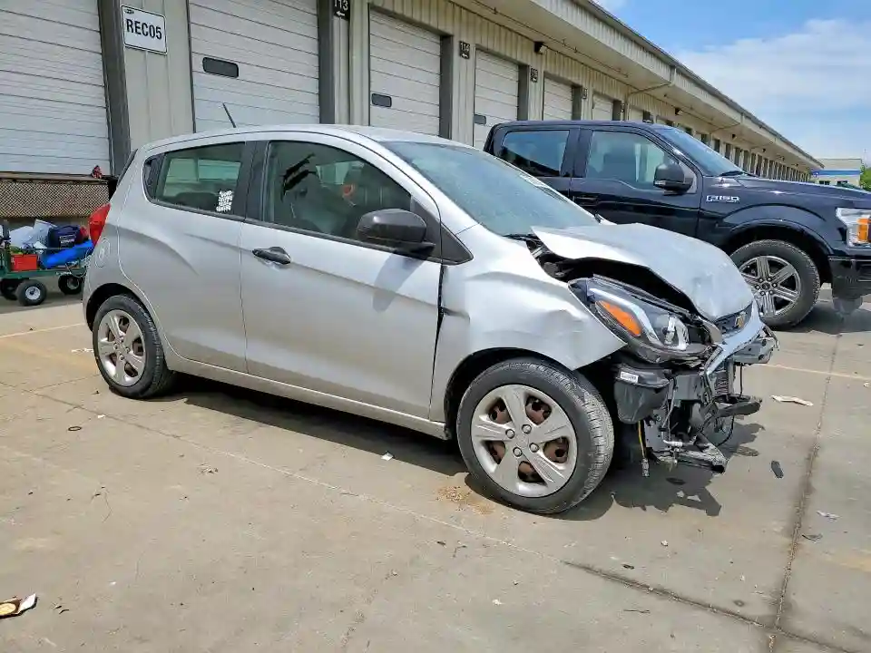 KL8CB6SAXKC701932 2019 CHEVROLET SPARK-3