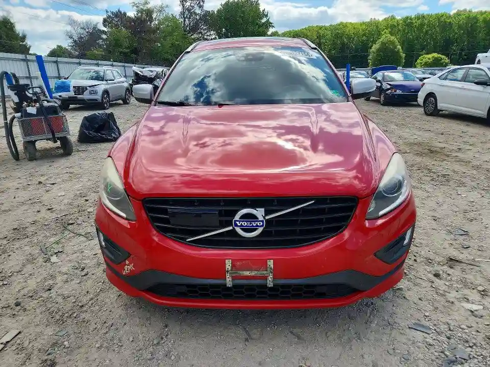 YV449MRS6H2221764 2017 VOLVO XC60-4
