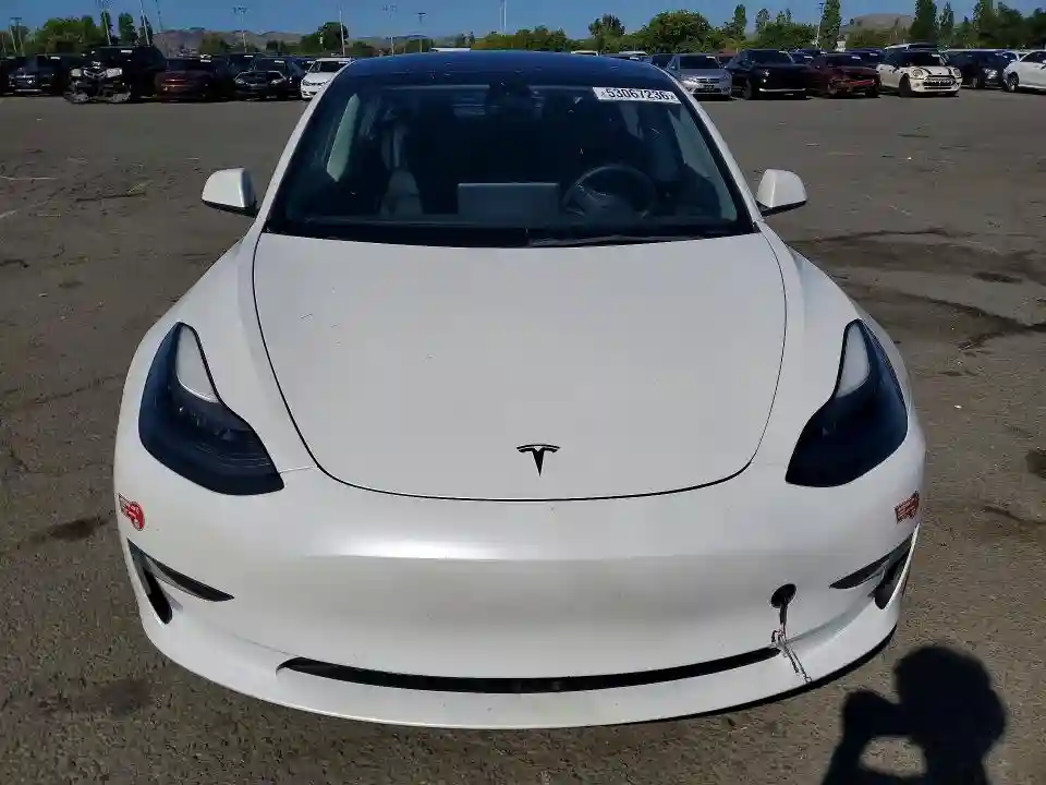 5YJ3E1EB3NF344655 2022 TESLA MODEL 3-4