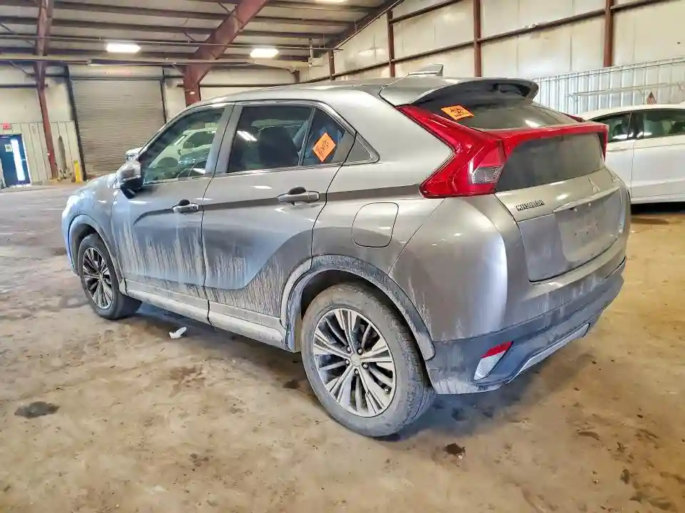 JA4AT5AA3JZ067893 2018 MITSUBISHI ECLIPSE-1