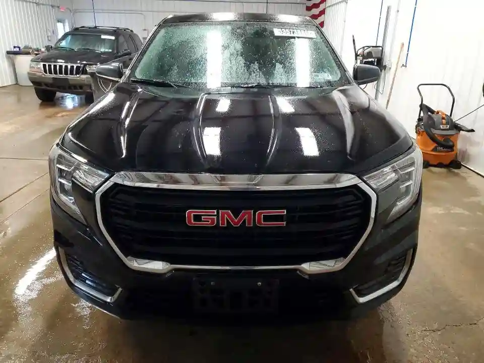 3GKALTEV9NL178103 2022 GMC TERRAIN-4