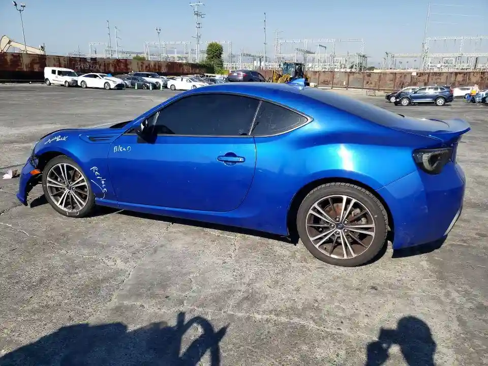 JF1ZCAC11G8602612 2016 SUBARU BRZ-1