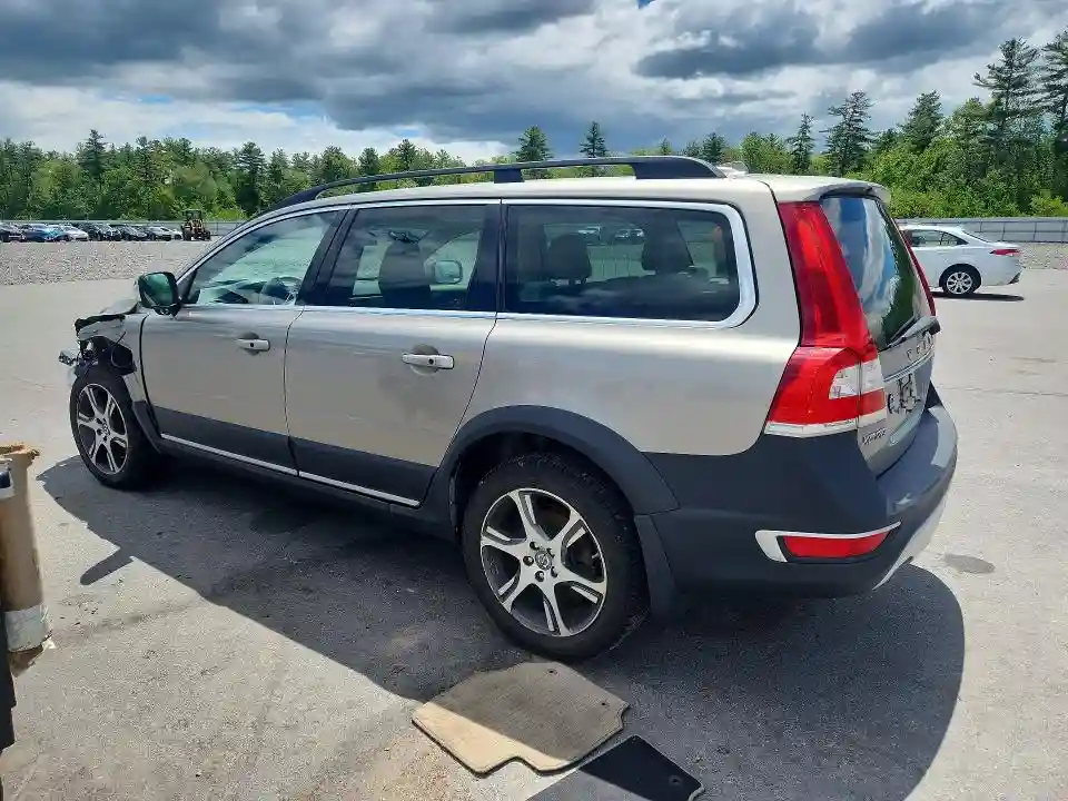 YV4902ND7F1188403 2015 VOLVO XC70-1