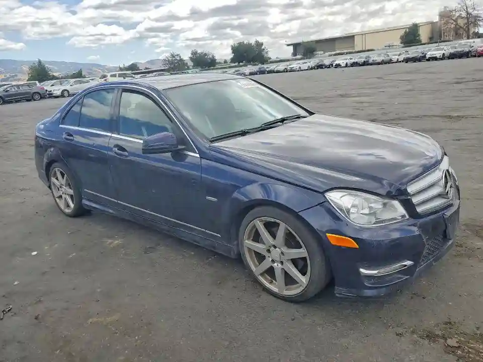 WDDGF4HBXCA629764 2012 MERCEDES-BENZ C-CLASS-3