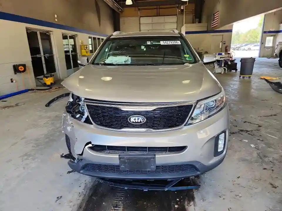 5XYKU4A73FG632641 2015 KIA BORREGO-4
