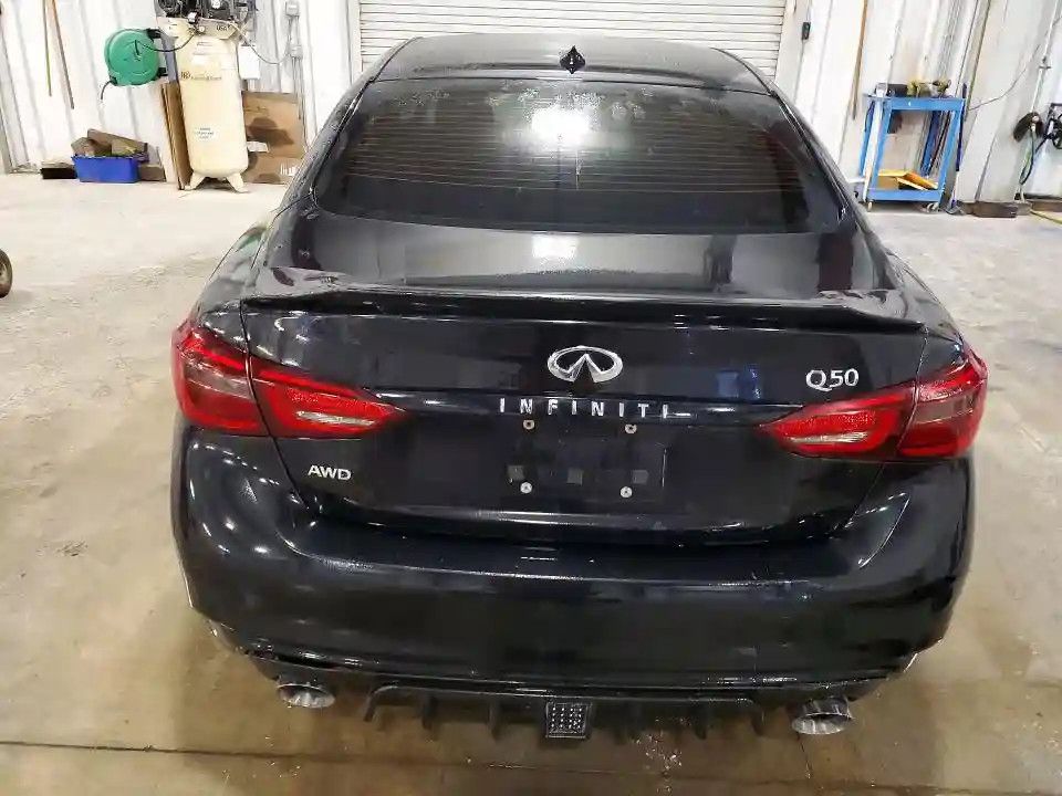 JN1EV7AR0JM434073 2018 INFINITI Q50-5