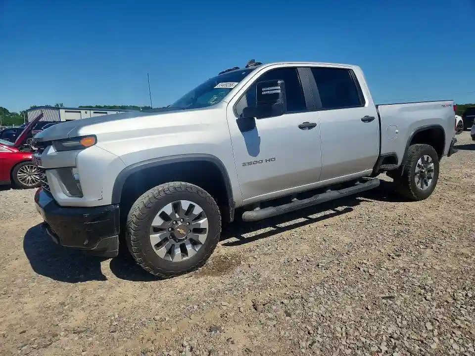 2GC4YME78P1709555 2023 CHEVROLET ALL MODELS-0