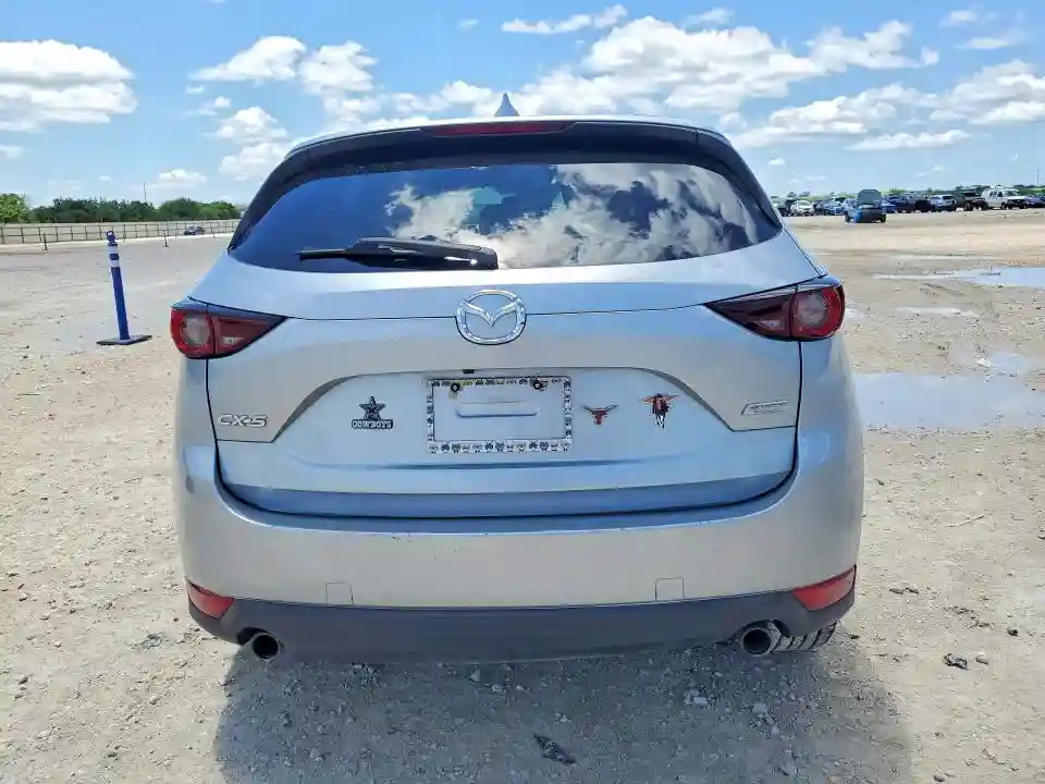 JM3KFACM9J0375714 2018 MAZDA CX-5-5