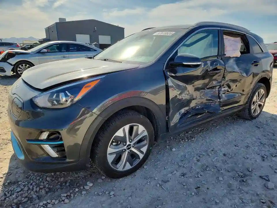 KNDCC3LG4N5116617 2022 KIA-0
