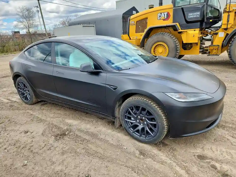 LRW3E7FA8RC105935 2024 TESLA MODEL 3-3