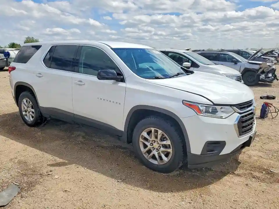 1GNERFKW0KJ263108 2019 CHEVROLET TRAVERSE-3