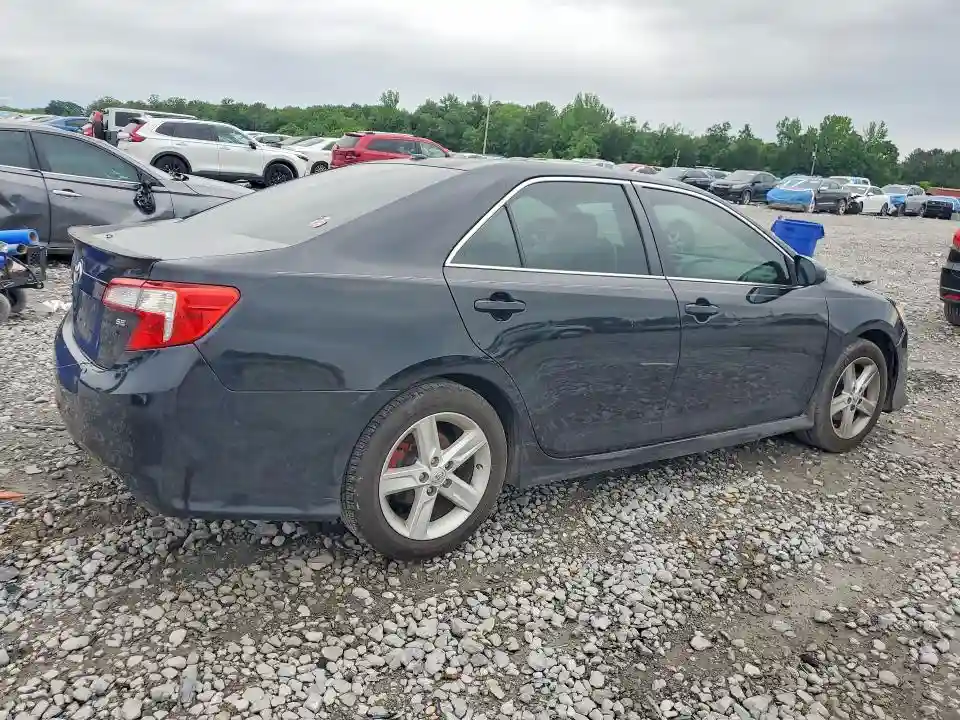 4T1BF1FK2EU805502 2014 TOYOTA CAMRY-2