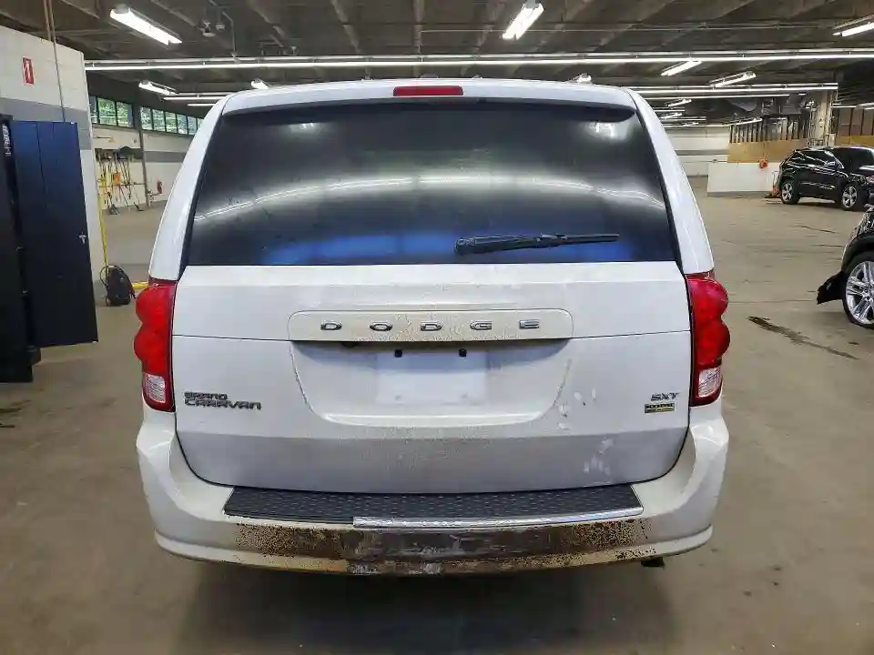 2C4RDGCG6HR783243 2017 DODGE CARAVAN-5