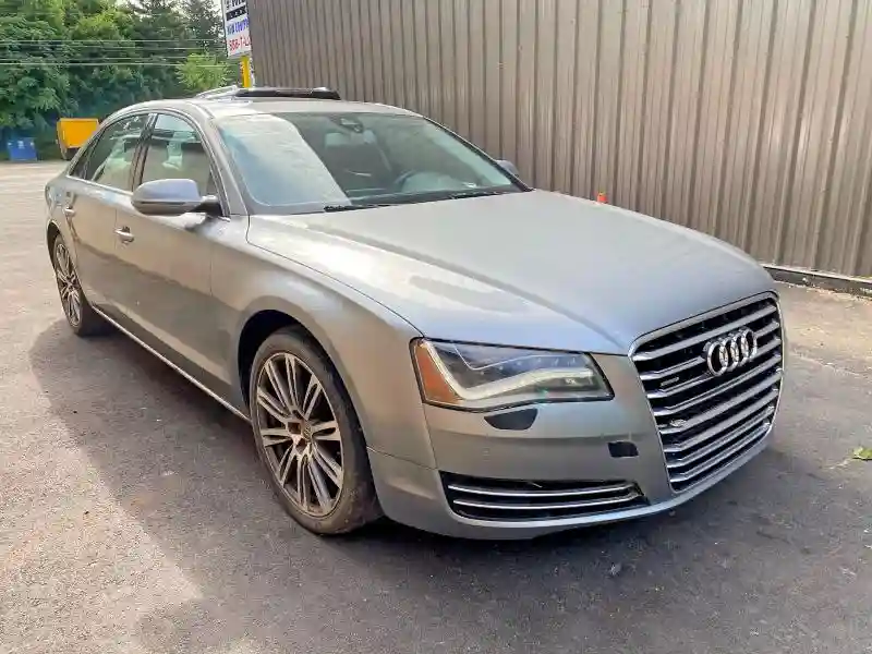 WAURVAFD7BN018734 2011 AUDI A8-0