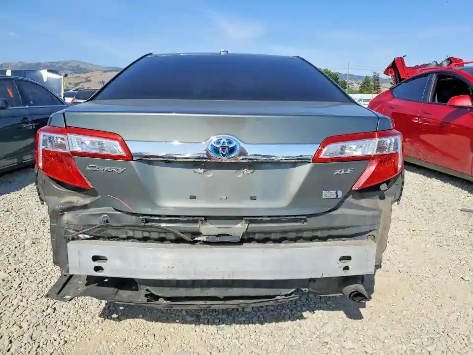 4T1BD1FK2CU034140 2012 TOYOTA CAMRY SOLA-5