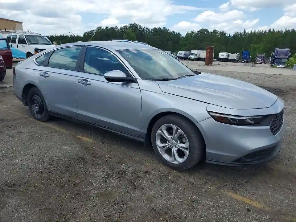1HGCY1F22SA030989 2025 HONDA ACCORD-3