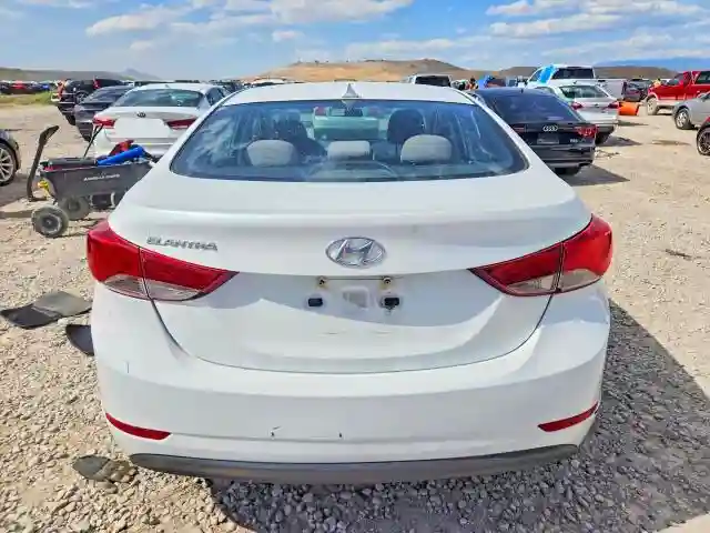 5NPDH4AE2GH716634 2016 HYUNDAI ELANTRA-5