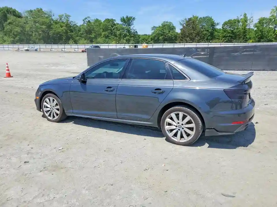 WAUKMAF4XJN018469 2018 AUDI A4-1