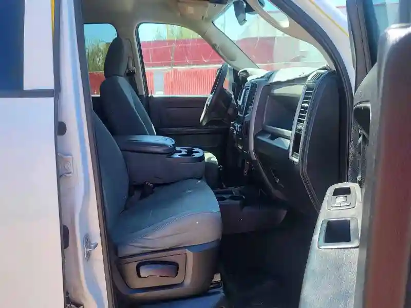 3C6UR5CJ2GG192317 2016 RAM 2500-4