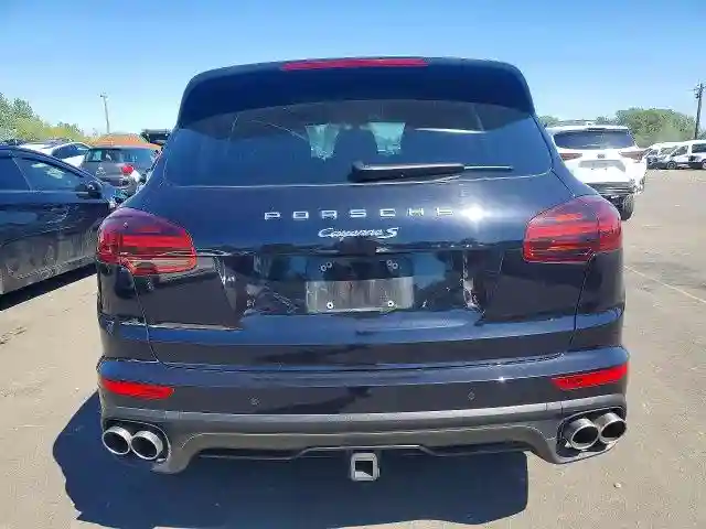 WP1AB2A24GLA93235 2016 PORSCHE CAYENNE-5