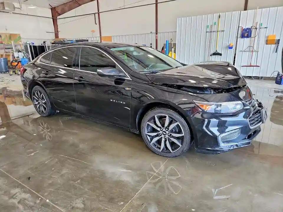 1G1ZD5ST2JF258043 2018 CHEVROLET MALIBU-3