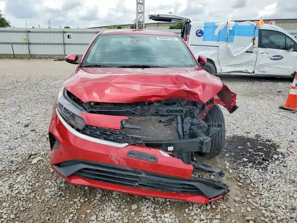 3KPF24AD9RE701444 2024 KIA FORTE LXS-4