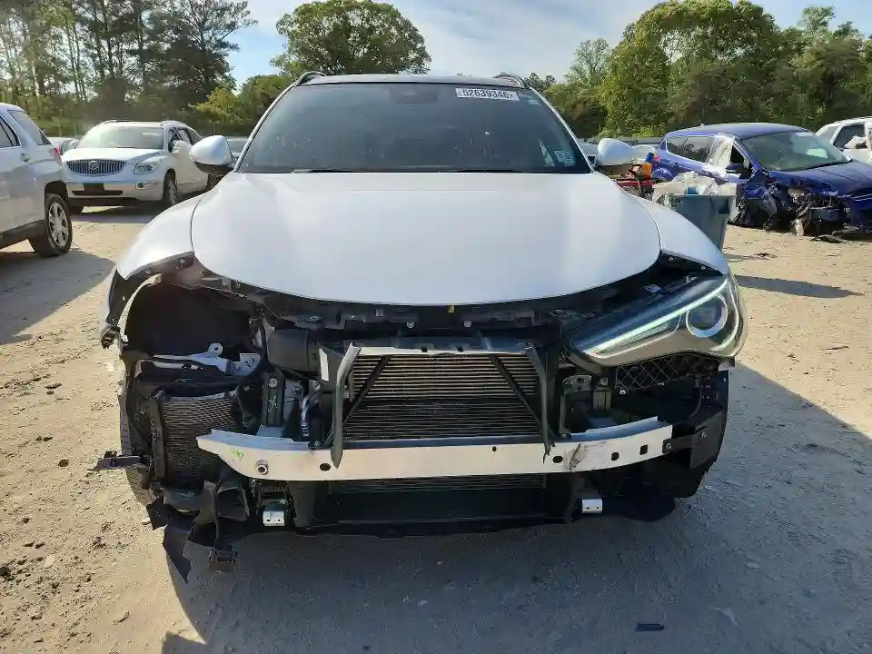 ZASPAKBN3P7D58962 2023 ALFA ROMEO STELVIO-4
