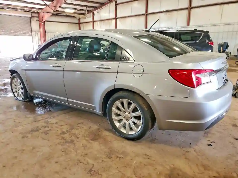 1C3CCBBB3DN601382 2013 CHRYSLER 200-1