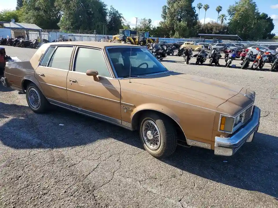 1G3AM69A0CM456911 1982 OLDSMOBILE CUTLASS-3