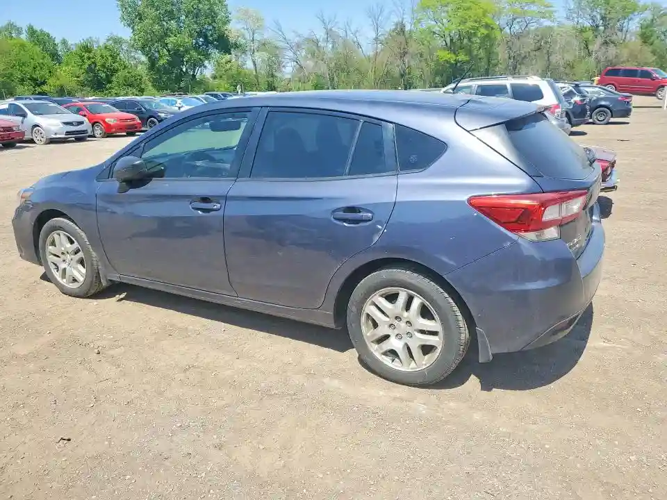 4S3GTAA61H3700621 2017 SUBARU IMPREZA-1