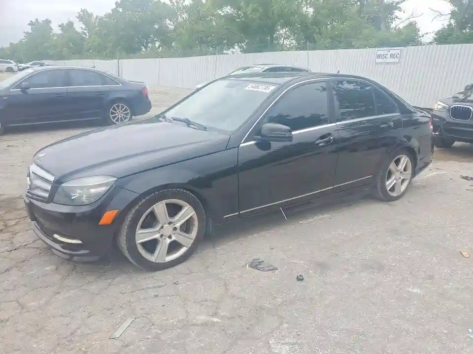 WDDGF8BB0BR157946 2011 MERCEDES-BENZ C-CLASS-0