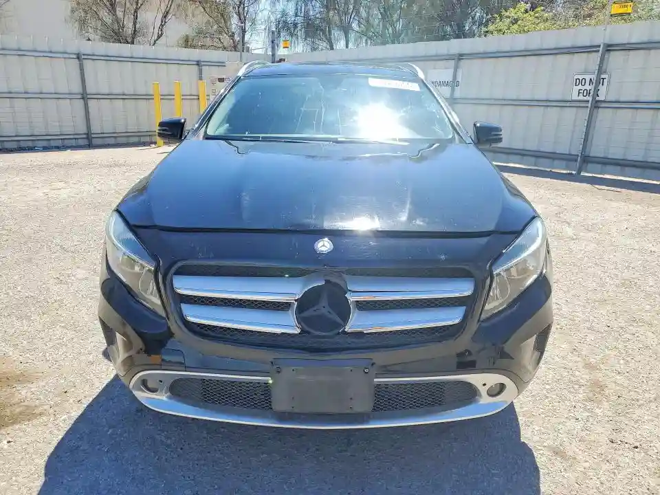 WDCTG4GB3GJ260740 2016 MERCEDES-BENZ GLA-CLASS-4
