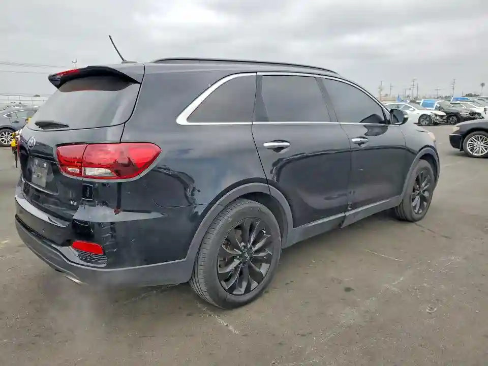 5XYPG4A56LG655757 2020 KIA SORENTO-2